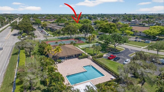 Building Photo - 9670 W McNab Rd