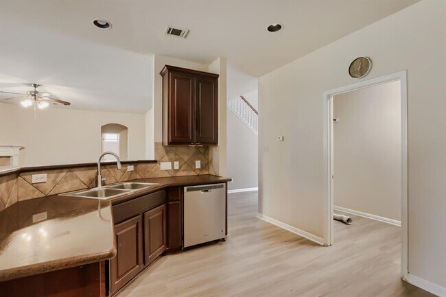 Building Photo - 9632 Morgan Creek Dr