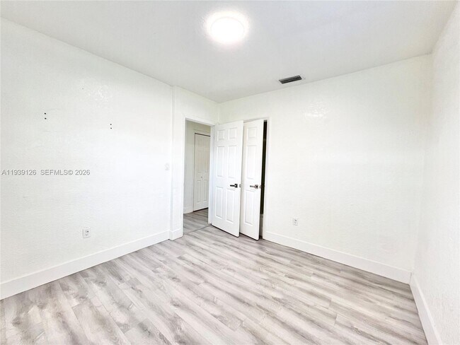 Building Photo - 19122 NW 36th Ave