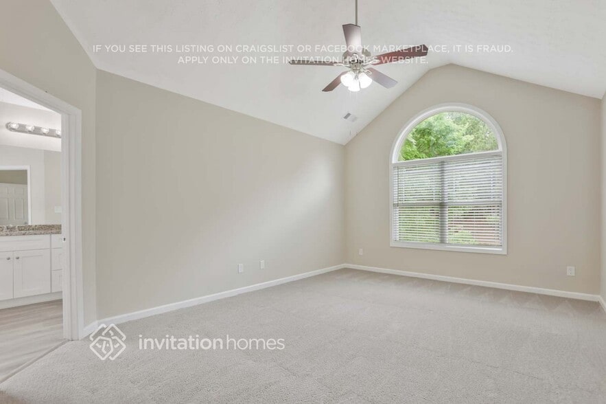 Building Photo - 110 Parkway Dr