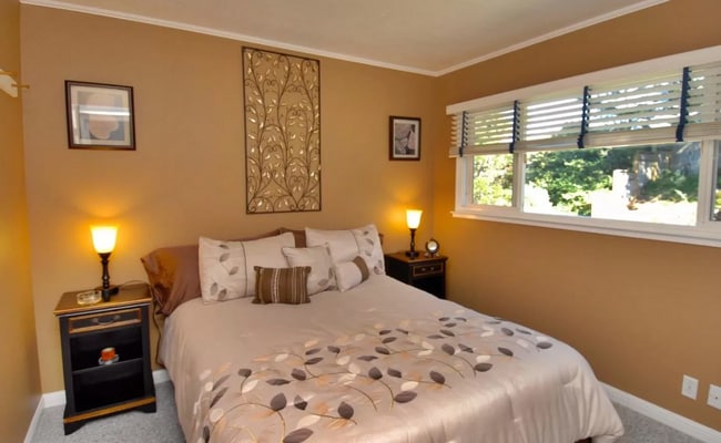 Building Photo - Beautiful 4 Bedroom Home Near Sweeney Ridge Trail