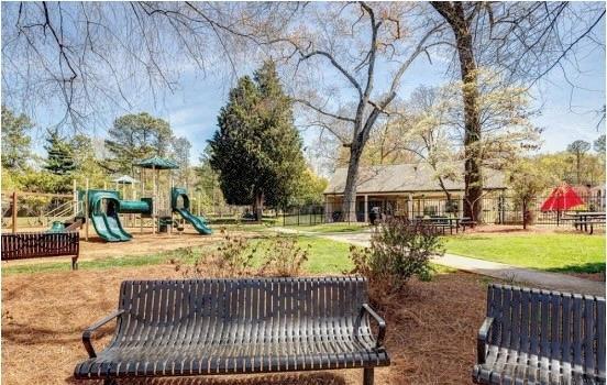 Building Photo - 5647 Queensborough Dr