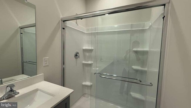 Building Photo - 1 Wafer Aly