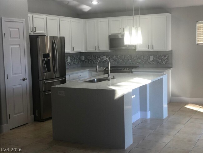 Building Photo - 3729 Discovery Creek Ave