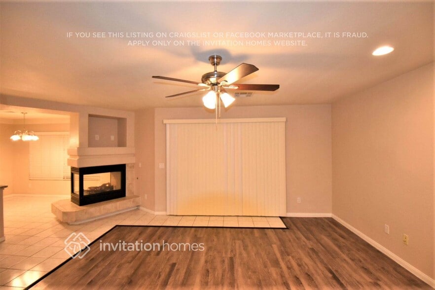 Building Photo - 8637 W Gilmore Ave