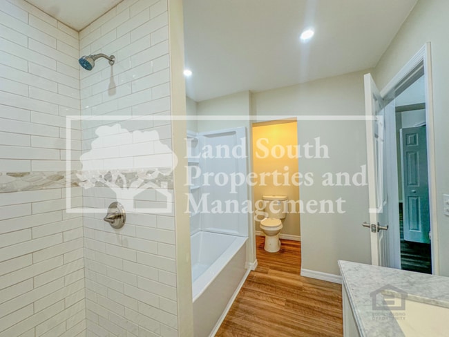 Building Photo - 2618 S Palmeden Dr