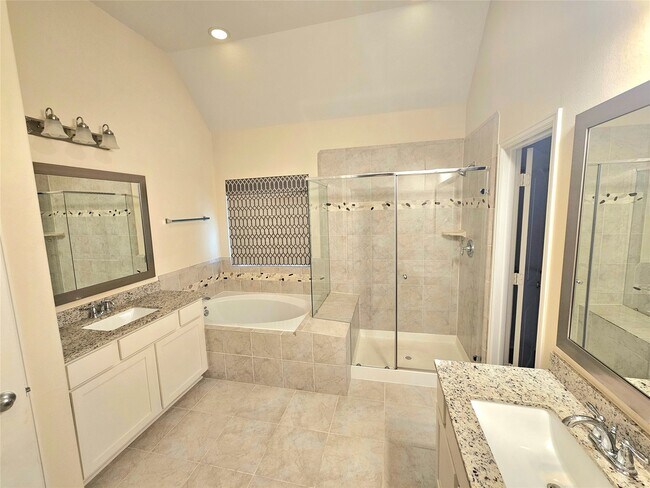 Building Photo - 9610 Knights Station Dr