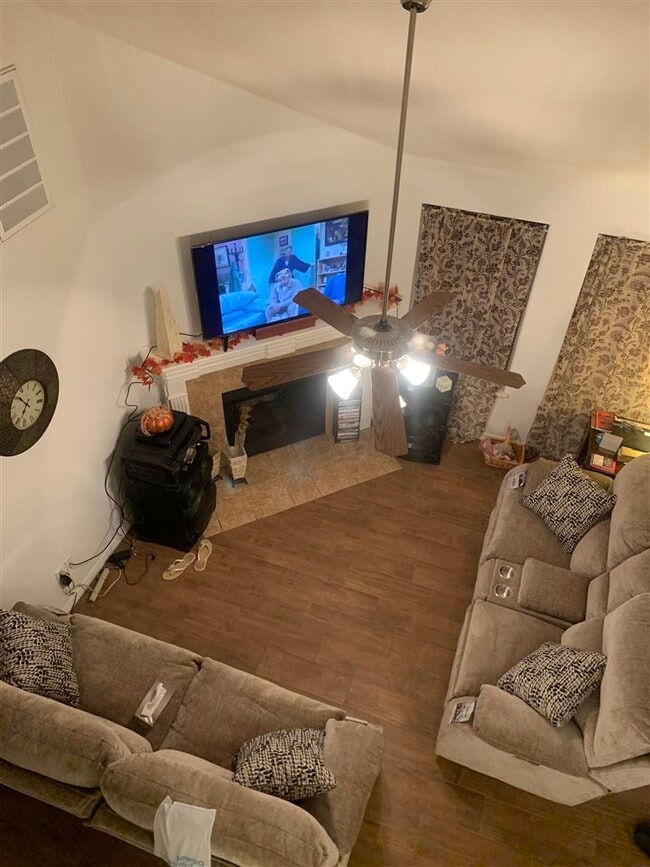 Building Photo - 4737 SW Greenwich Dr