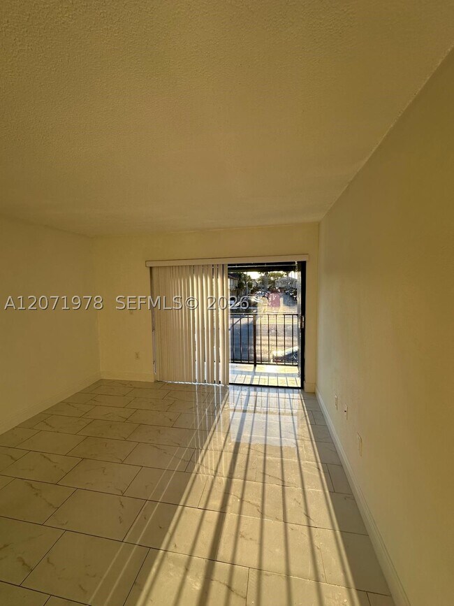 Building Photo - 7401 SW 152nd Ave