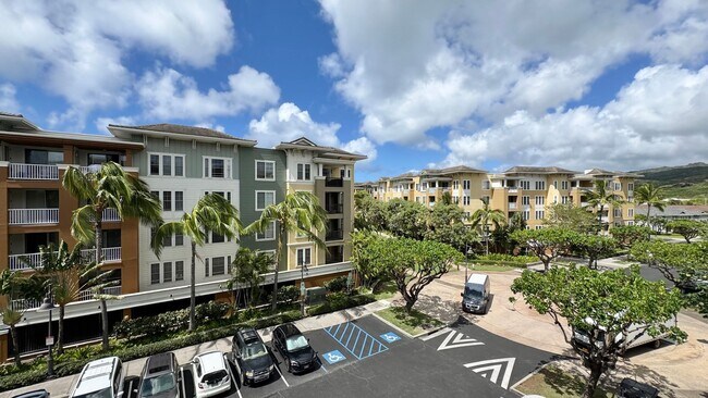 Building Photo - 520 Lunalilo Home Rd