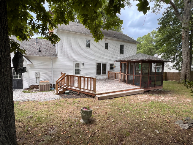 Building Photo - 10817 Crofton Rd