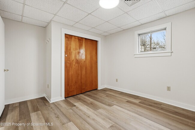 Building Photo - 2521 N Main Ave