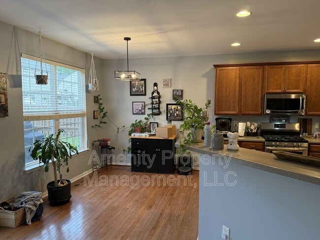 Building Photo - 5967 Erin Leigh Dr