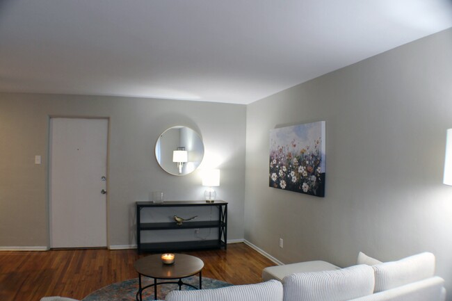 Building Photo - Bevo Apartments