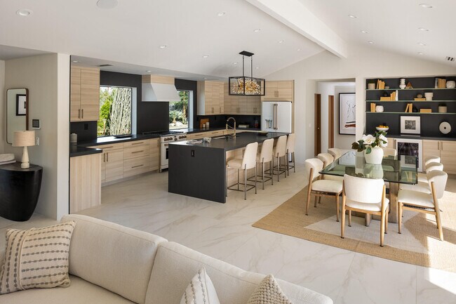 Building Photo - 71501 Sahara Rd