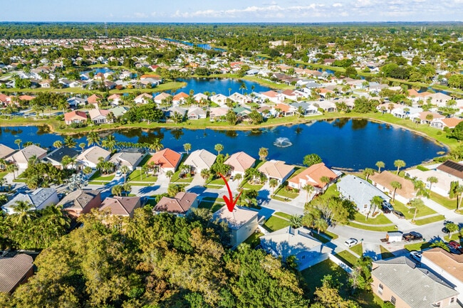 Building Photo - 255 Saratoga Blvd E