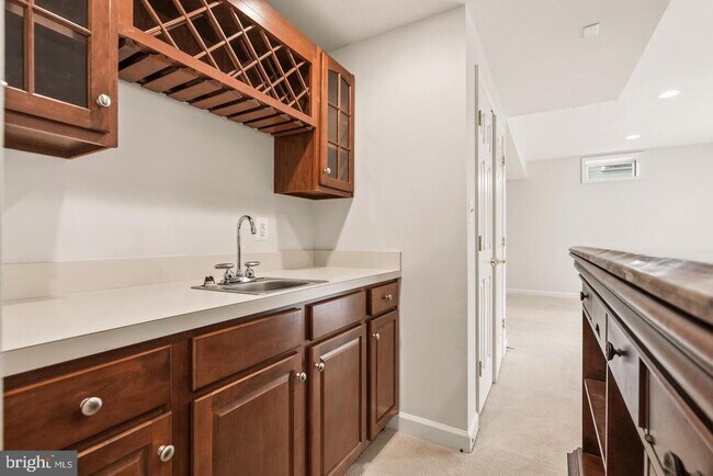 Building Photo - 42511 Meridian Hill Dr
