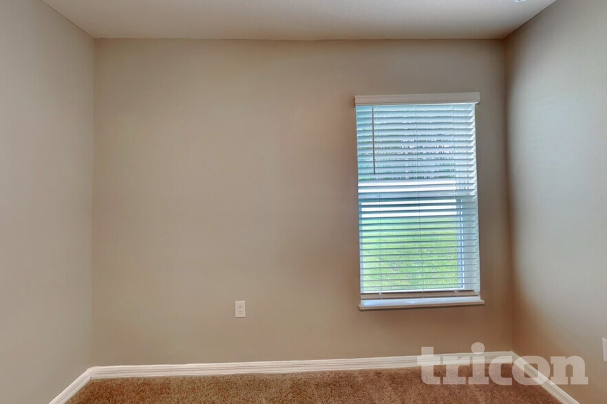 Building Photo - 443 Underwood Trl