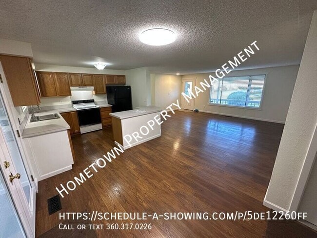 Building Photo - 3611 Landau Ave NE