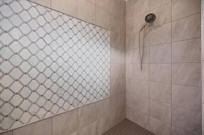 Building Photo - 6507 Clairborne Ln