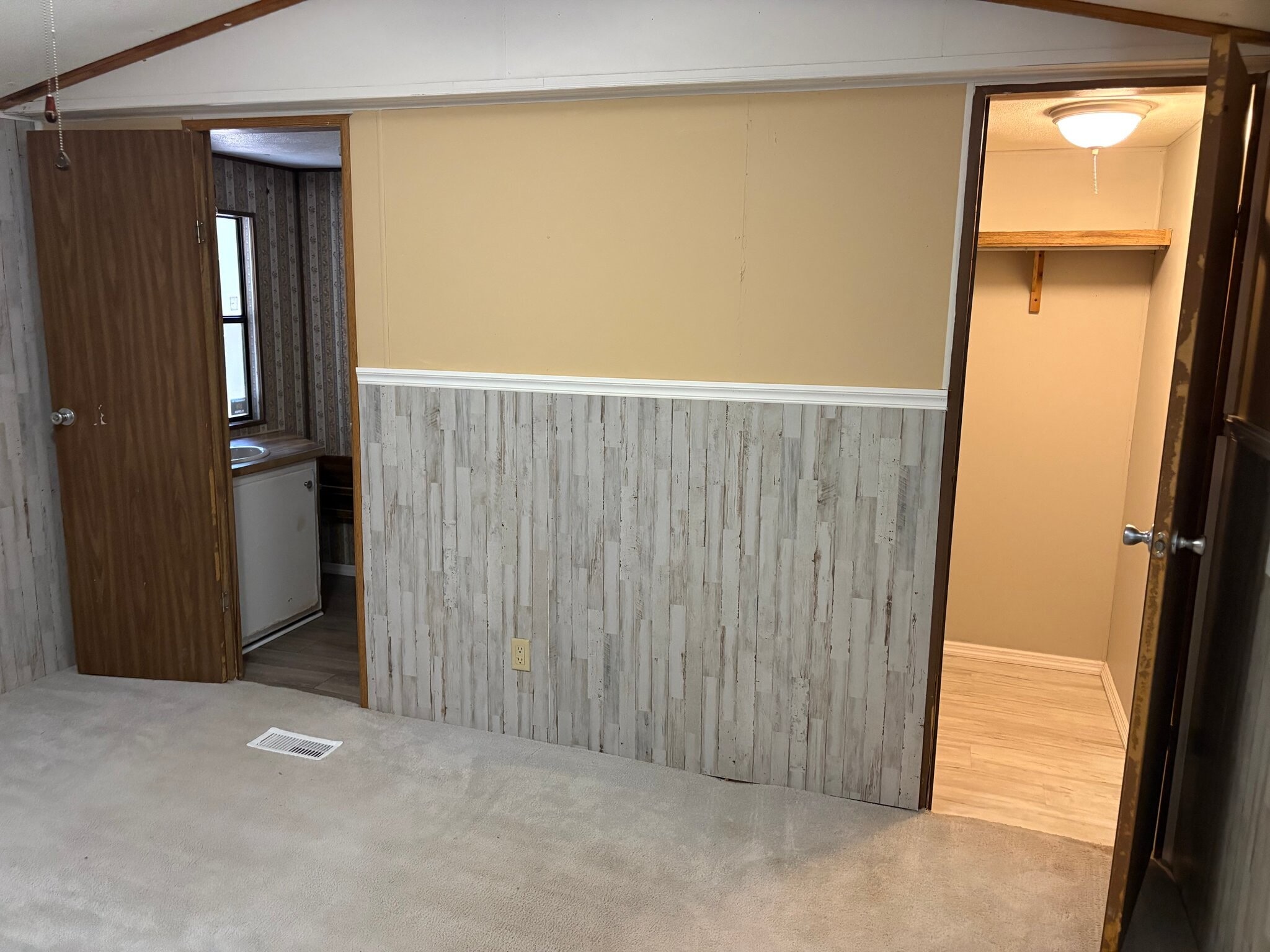 Building Photo - 10421 Fort Gardner Rd