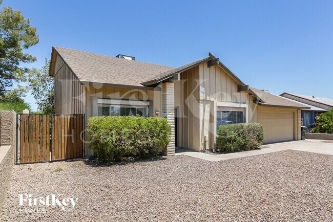 Building Photo - 4222 E Apollo Rd