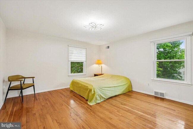 Building Photo - 11119 Lamplighter Ln