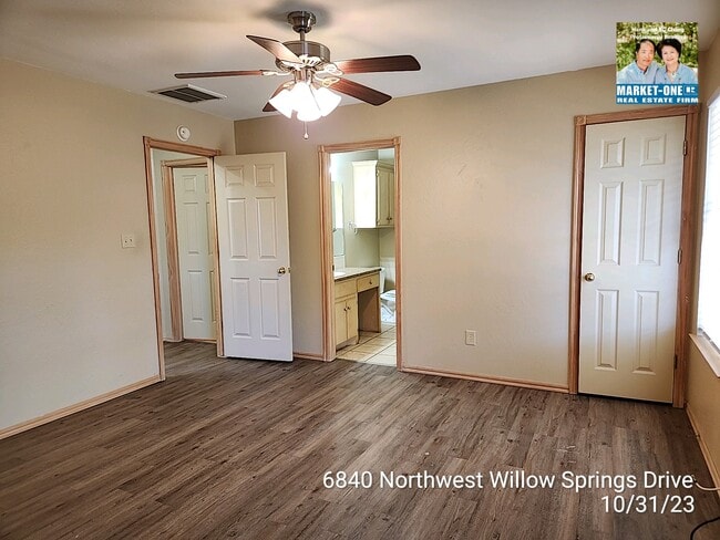 Building Photo - 6840 NW Willow Springs Dr