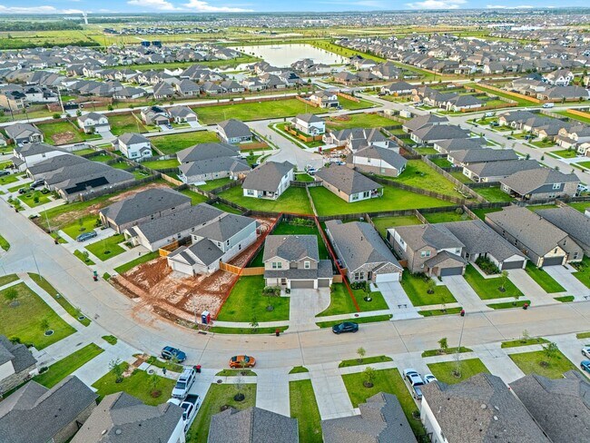 Building Photo - 2533 Allegretto Sea Dr