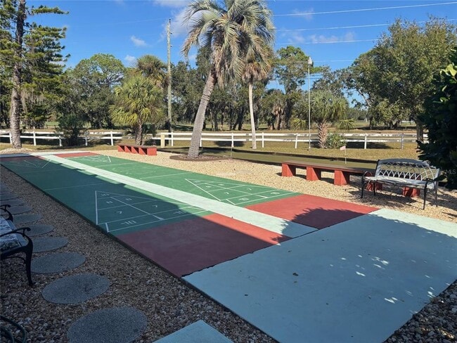 Building Photo - 1540 Glen Oaks Dr E