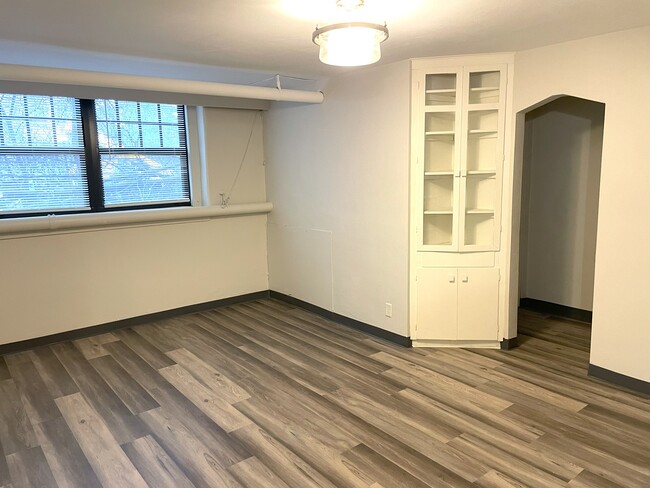 Floorplan - 610 Summit Apartments