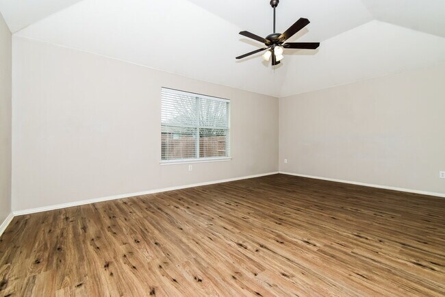 Building Photo - 908 Matthew Ln