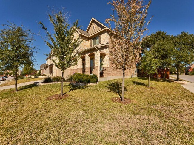 Building Photo - 701 Rolling Brook Ln