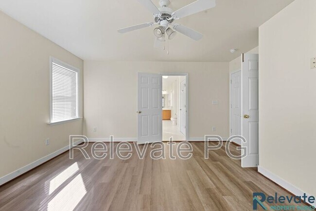 Building Photo - 1803 Rose Ave