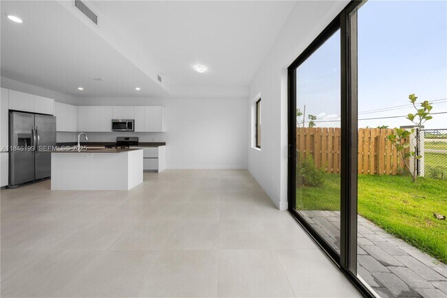 Building Photo - 18973 SW 344th Ter