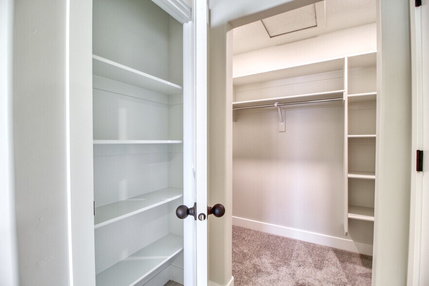 Extra storage master bedroom - 2020 N 3830 W