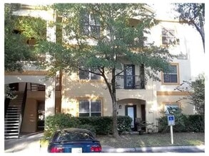 Building Photo - 5620 Pinnacle Heights Cir