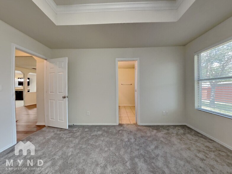 Building Photo - 7514 Saratoga Kln