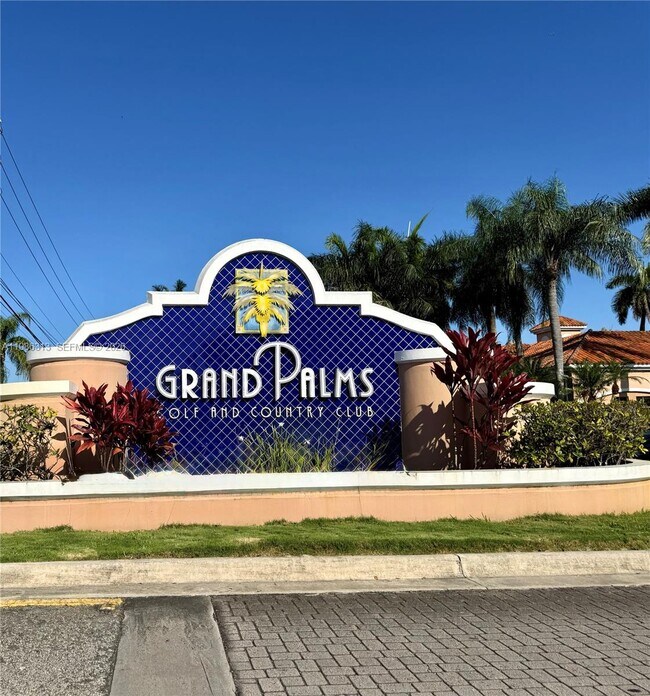 Building Photo - 502 SW 158th Terrace