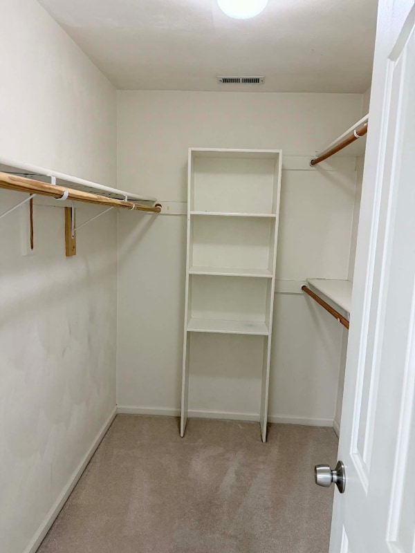 Building Photo - 5425 Port Royal Dr