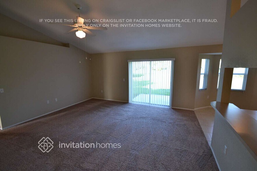 Building Photo - 7988 Oak Run Cir