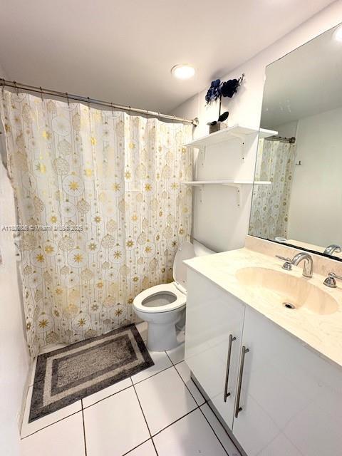 Building Photo - 3001 S Ocean Dr