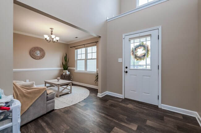 Building Photo - 425 Sea Buoy Ln