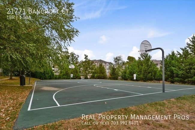 Building Photo - 21771 Bancroft Ct