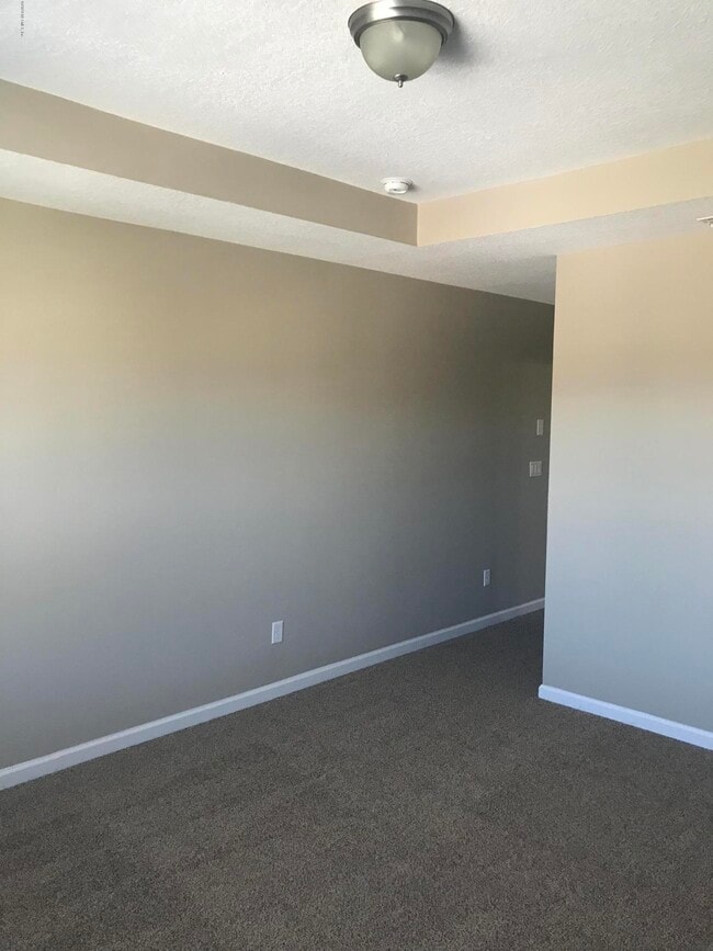 Building Photo - 3610 CRESWICK C