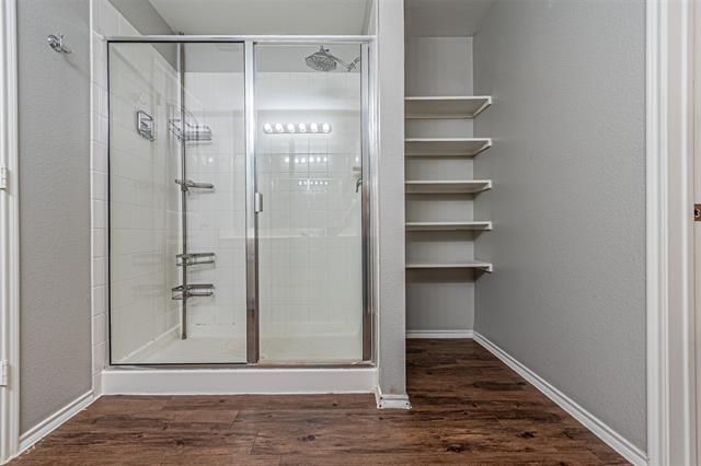 Building Photo - 1202 Pampa Grass Dr
