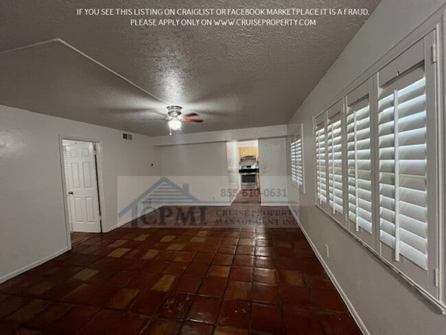 Interior Photo - 1609 S Federal Hwy