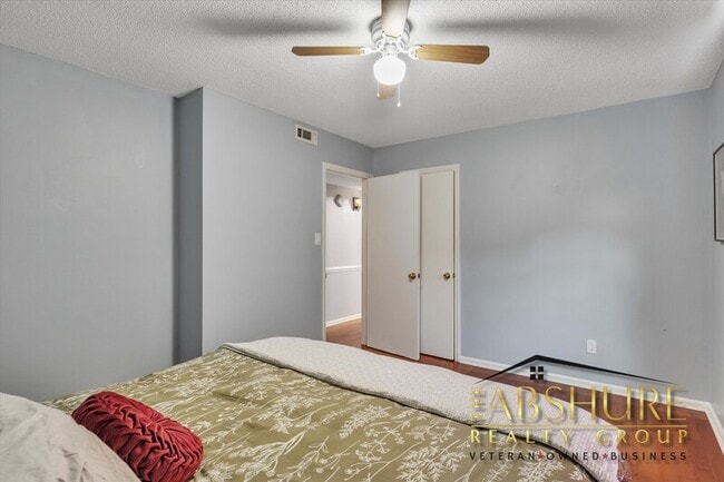 Building Photo - 2632 Meyerswood Dr