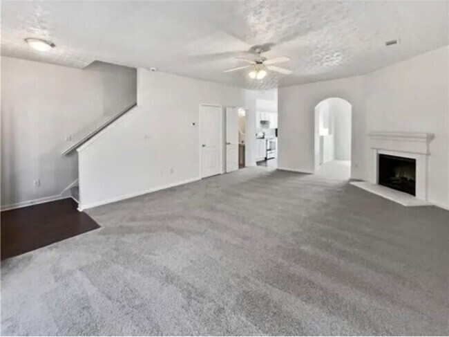 Building Photo - 20 Pine Canyon Dr SW