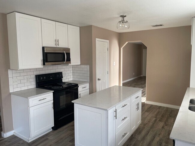 Building Photo - 3 BEDROOM PLUS OFFICE, COMMUNITY POOL, BELTON ISD